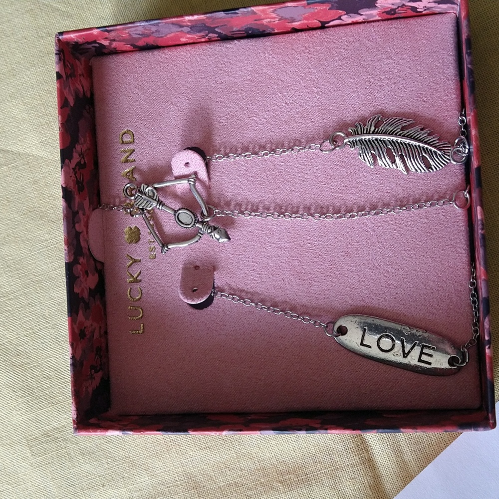 Jewelry Lot! - Picture 7 of 8